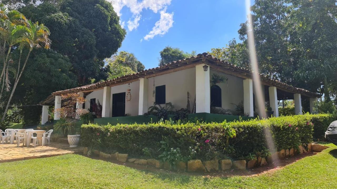 Chacara Bica Dagua Villa Pirenopolis Luaran gambar